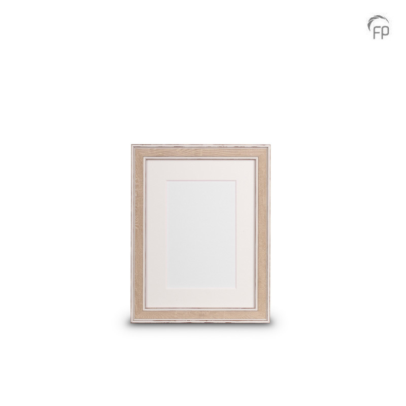 Houten fotolijst beige — klein formaat (foto 15 × 20 cm)
